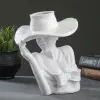 Ваза-подставка к бижутерии Девушка в шляпе игривая белая, 22 см 7123551