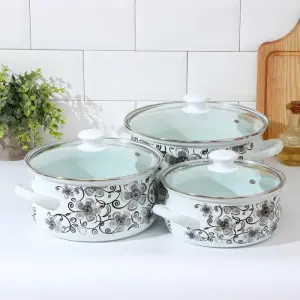 николь